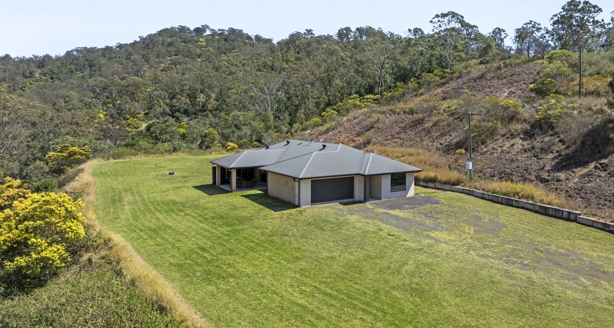 98 Hell Hole Creek Road, Preston, QLD, 4352 - Image 1
