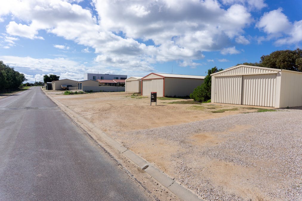 13 Sunrise Drive, Arno Bay, SA, 5603 - Image 8