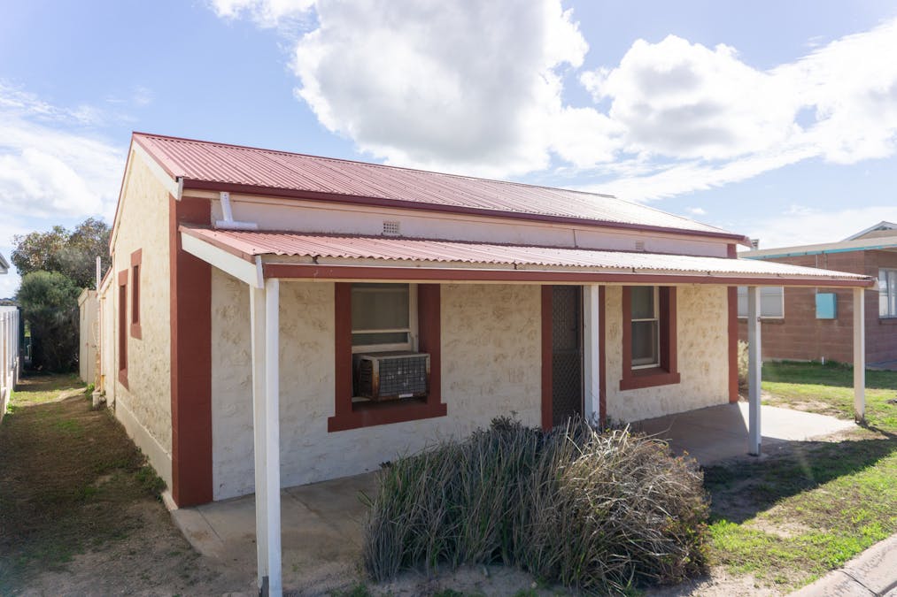 13 Sunrise Drive, Arno Bay, SA, 5603 - Image 4