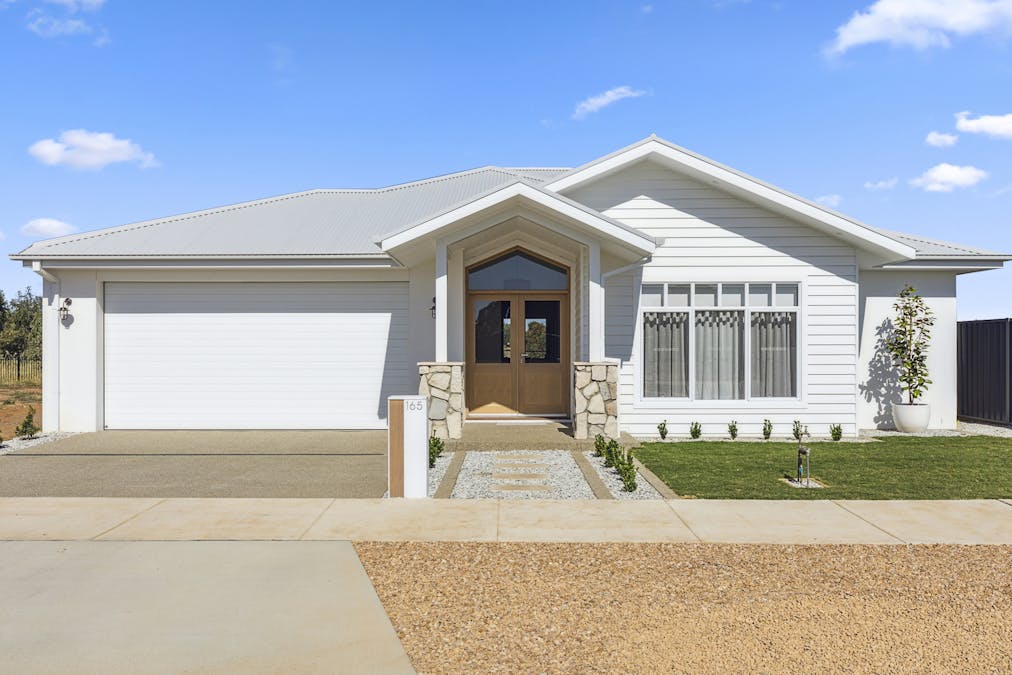 165 Peter Thomson Circuit, Yarrawonga, VIC, 3730 - Image 1