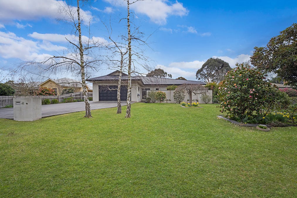 41 Tatlock Street, Hamilton, VIC, 3300 - Image 15