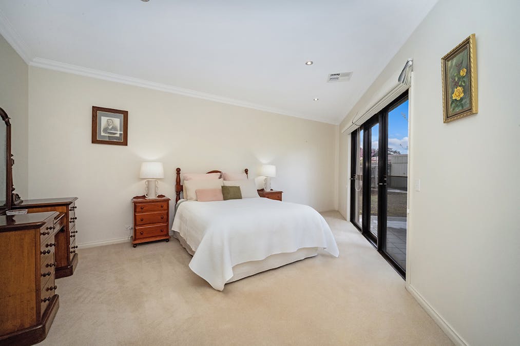 41 Tatlock Street, Hamilton, VIC, 3300 - Image 8