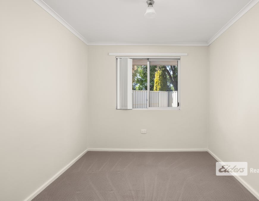 120 Parade Road, Withers, WA, 6230 - Image 11