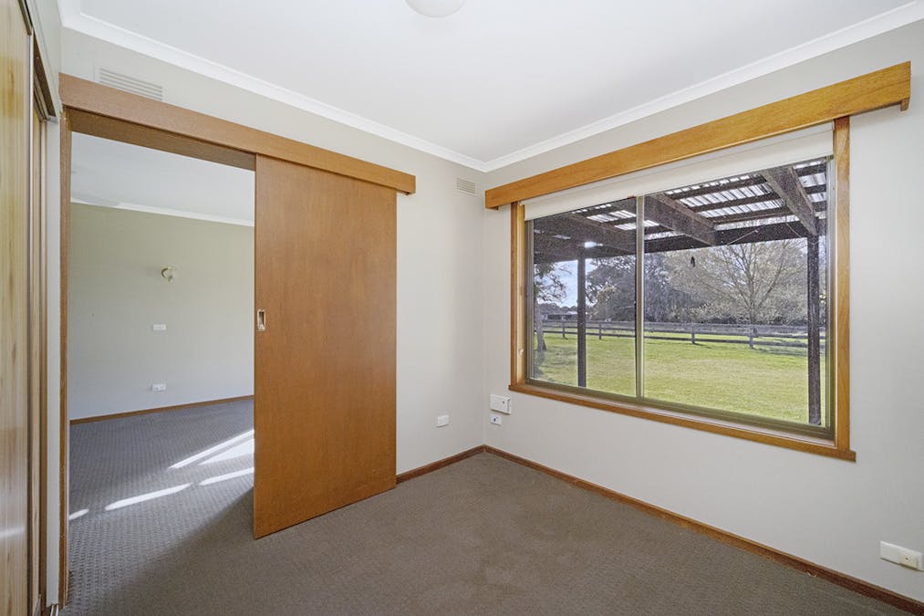 222 Kenny Street, Hamilton, VIC, 3300 - Image 6