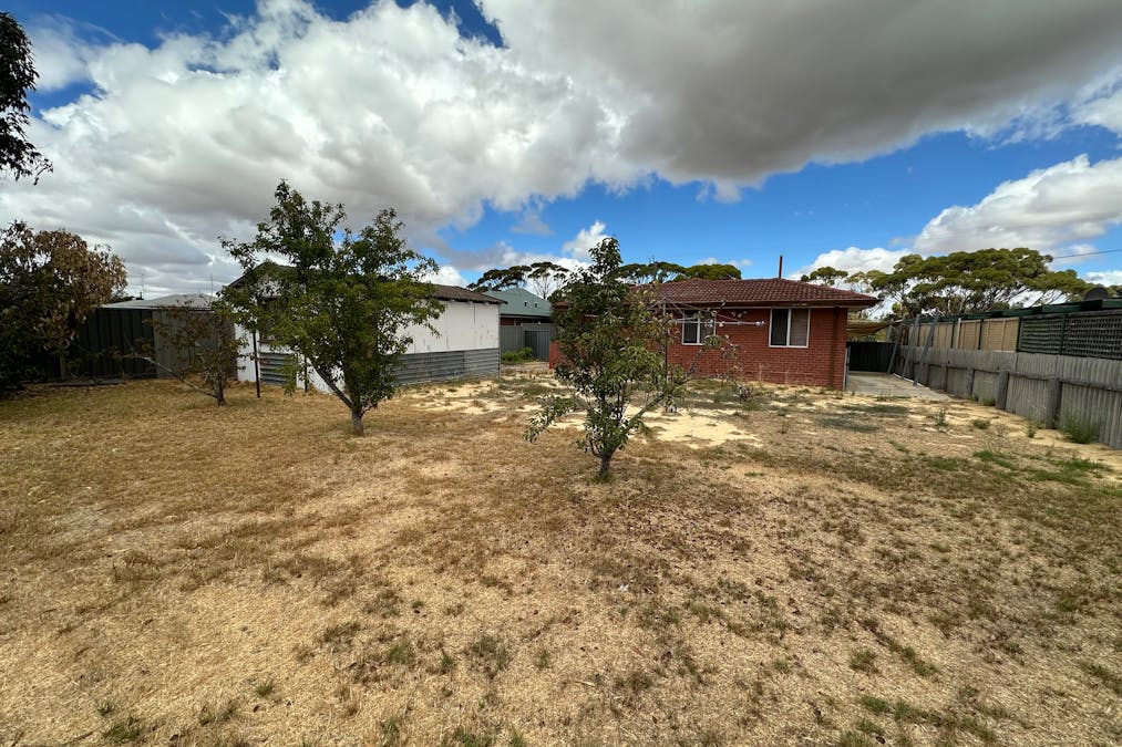23 Synnott Avenue, Katanning, WA, 6317 - Image 20
