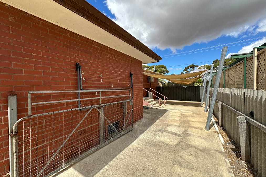 23 Synnott Avenue, Katanning, WA, 6317 - Image 21