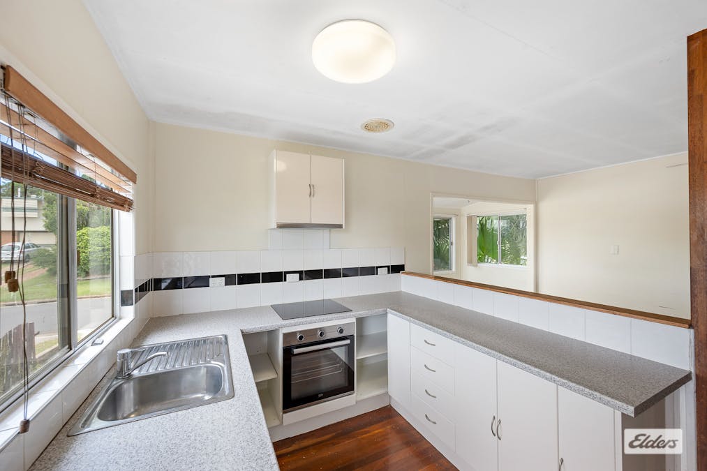 10 Schafer Street, Clinton, QLD, 4680 - Image 6