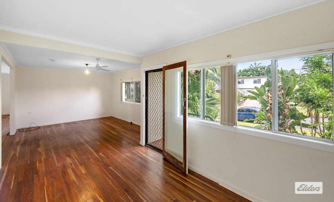 10 Schafer Street, Clinton, QLD, 4680 - Image 2
