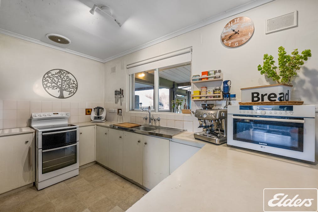5 Kaesler Road, Hahndorf, SA, 5245 - Image 5