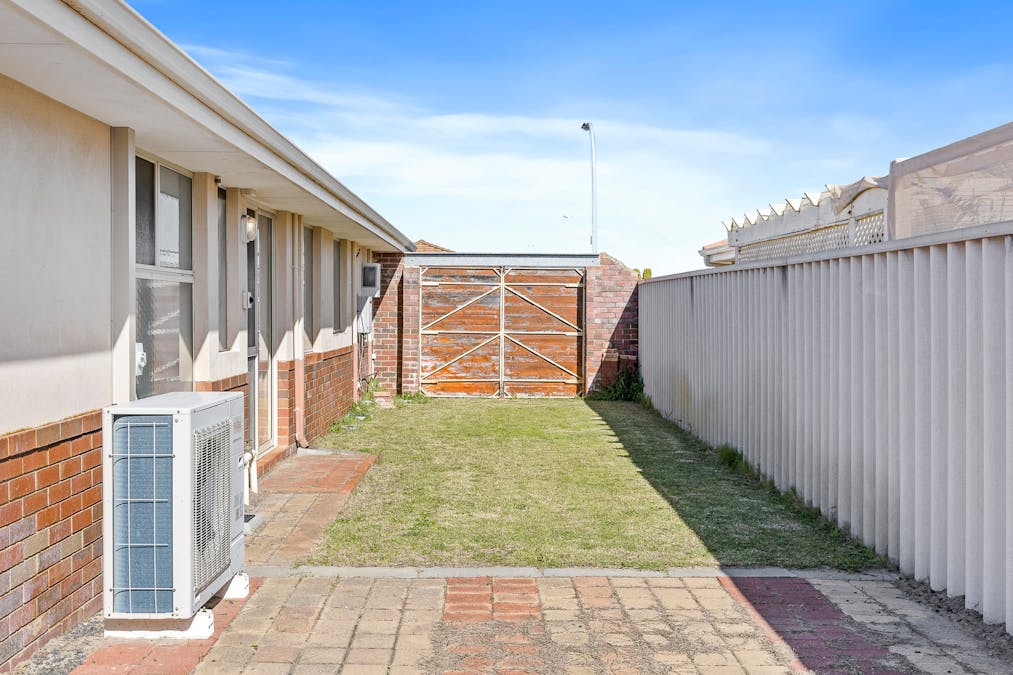 6 Morritt Close, Rockingham, WA, 6168 - Image 20