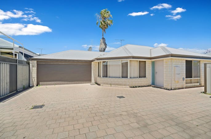 a/65 Hayes Street, East Bunbury, WA, 6230 - Image 1
