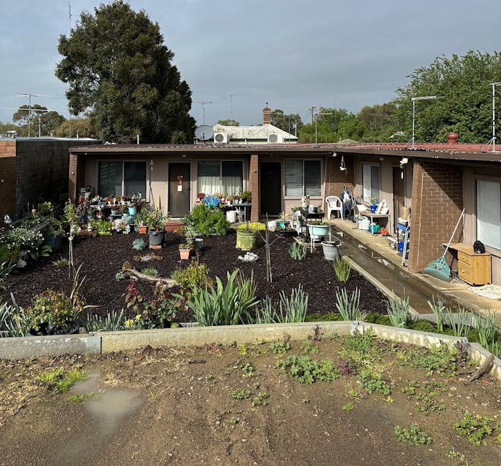 3/10 Tennyson Street, Hamilton, VIC, 3300 - Image 1