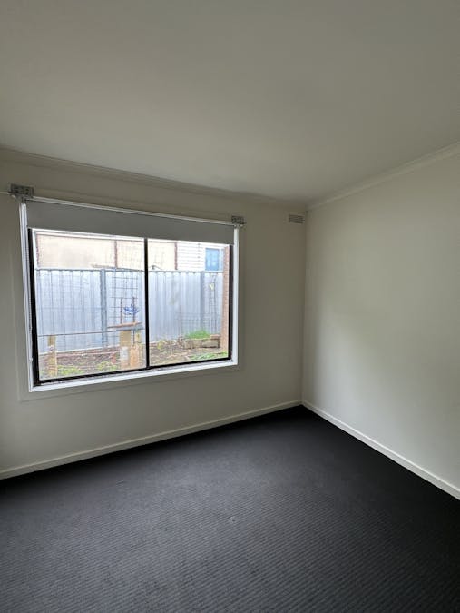 3/10 Tennyson Street, Hamilton, VIC, 3300 - Image 5