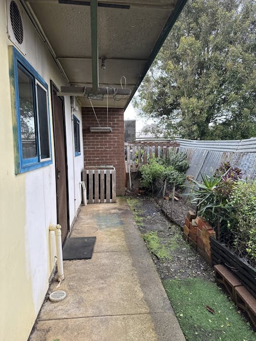 3/10 Tennyson Street, Hamilton, VIC, 3300 - Image 8