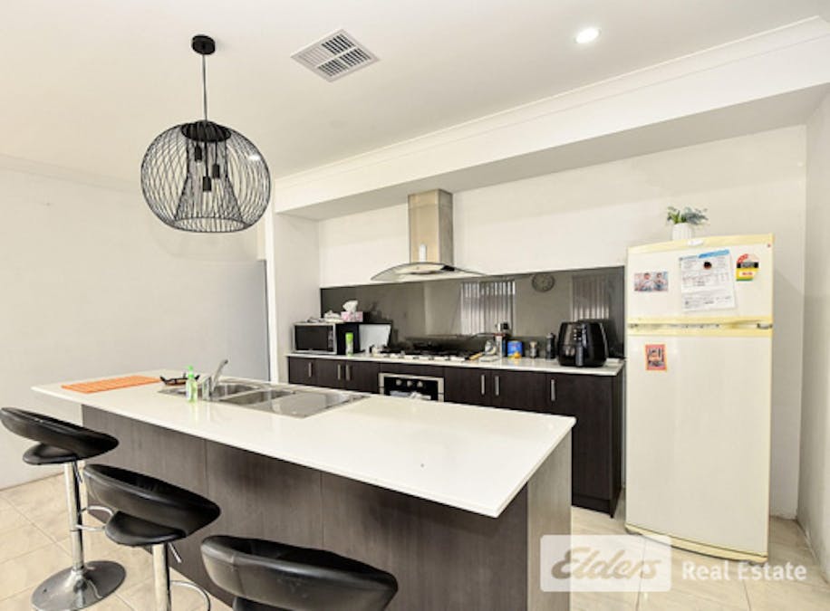 10 Kadgo Rise, Baldivis, WA, 6171 - Image 6
