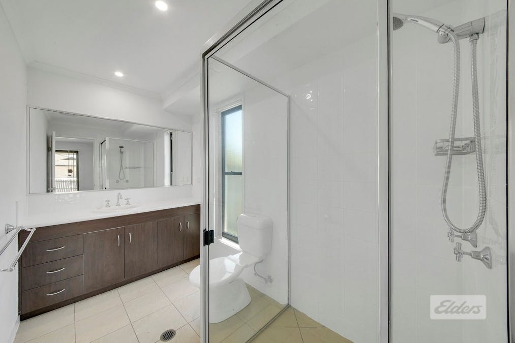 8 Beezley Street, Glen Eden, QLD, 4680 - Image 9