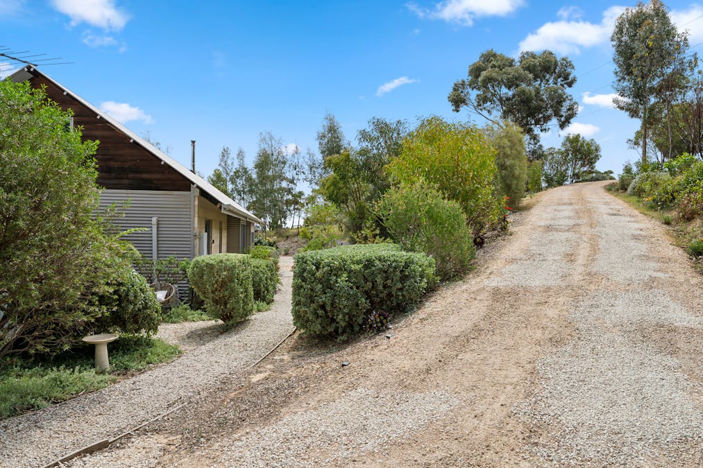 105 Norman Drive, Clare, SA, 5453 - Image 2