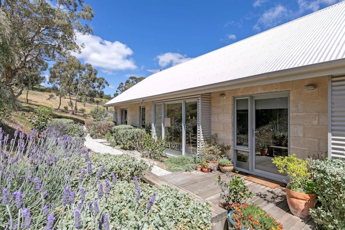 105 Norman Drive, Clare, SA, 5453 - Image 1