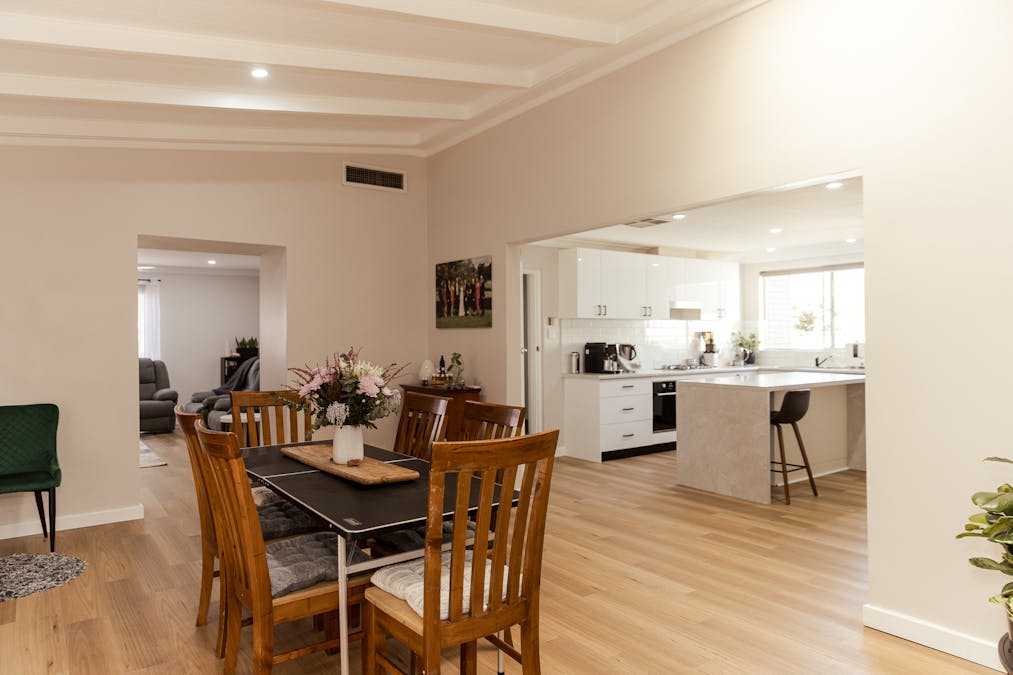 5 Lewis Street, Merredin, WA, 6415 - Image 7