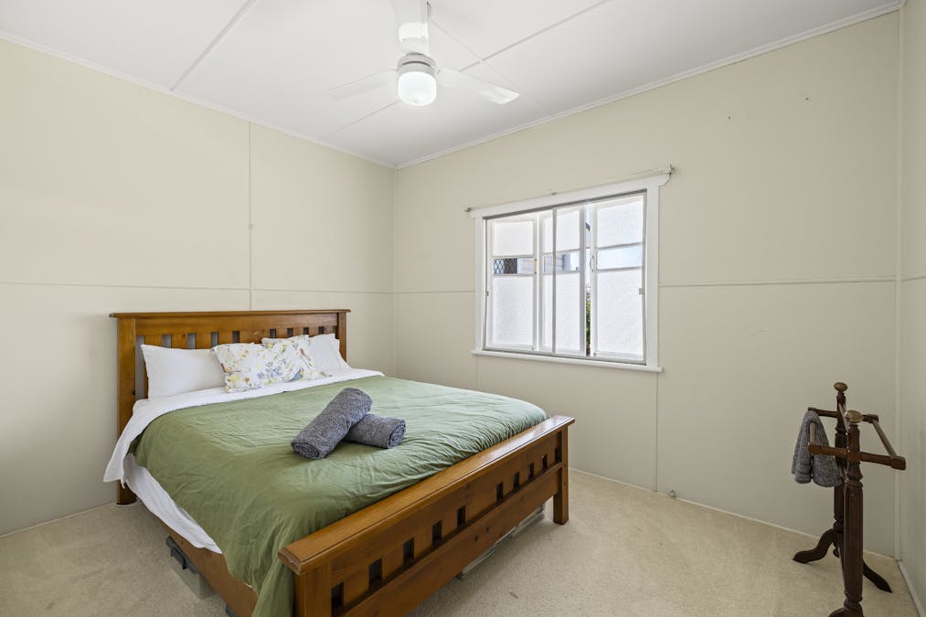 42 Toowoomba Road, Oakey, QLD, 4401 - Image 18