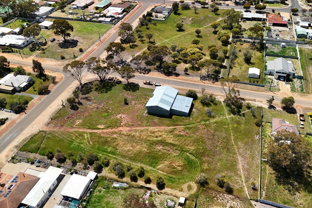 62 Rogers Avenue, Katanning, WA, 6317 - Image 21