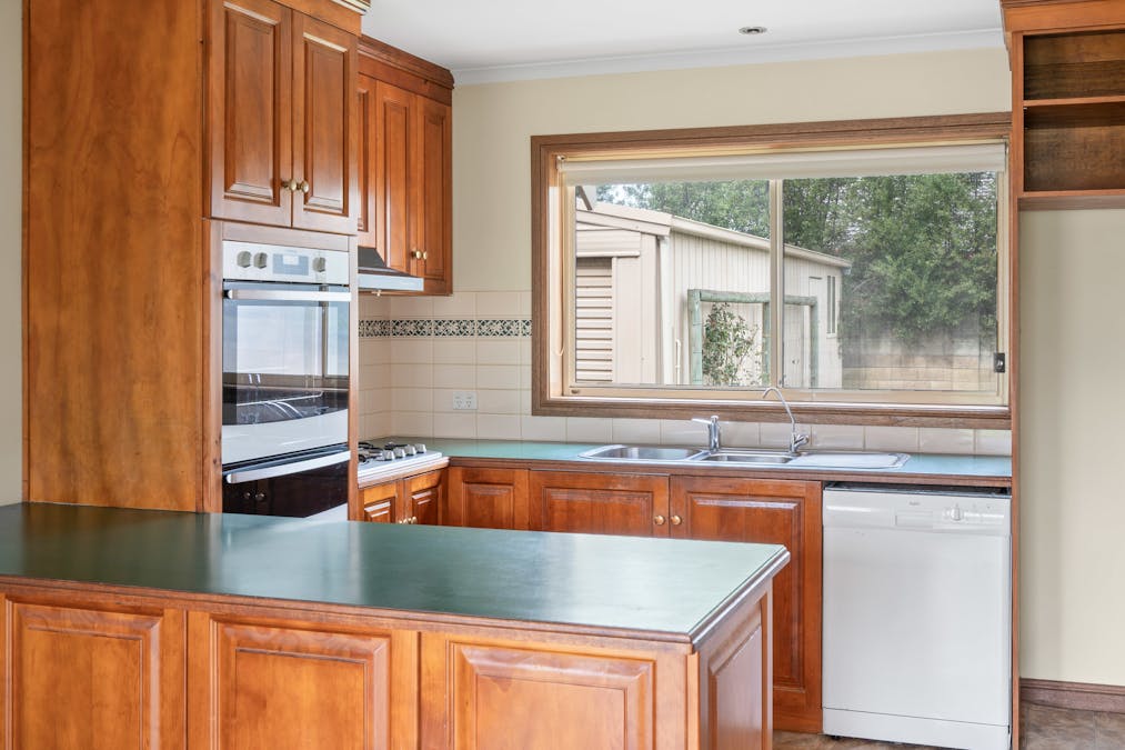 6 Bellevale Court, Mount Gambier, SA, 5290 - Image 2