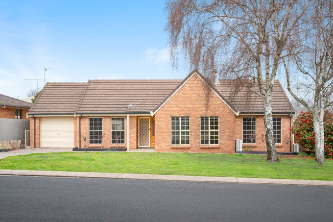 6 Bellevale Court, Mount Gambier, SA, 5290 - Image 1