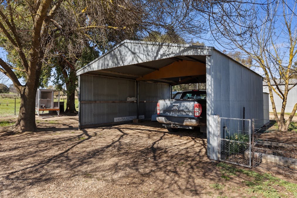 326 Chivers Road, Glenrowan West, VIC, 3675 - Image 24