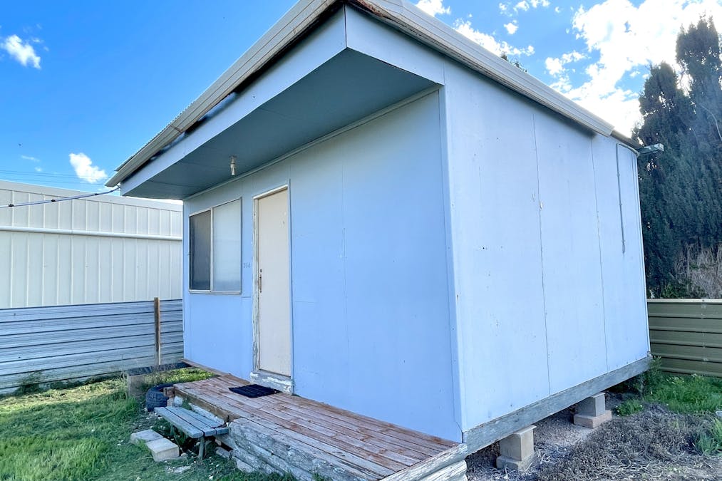 9 Sixth Street, Elliston, SA, 5670 - Image 17