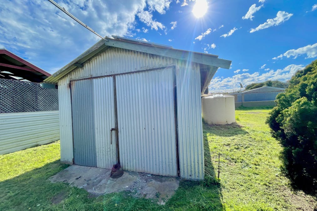 9 Sixth Street, Elliston, SA, 5670 - Image 20