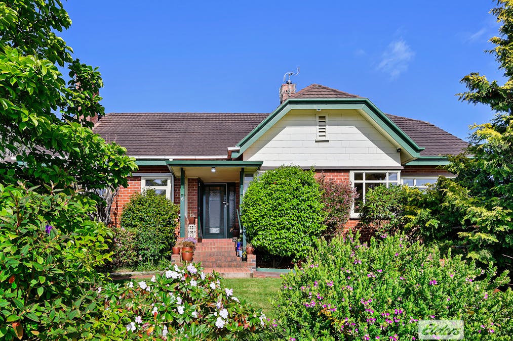 6 Cunningham Street, South Burnie, TAS, 7320 - Image 1