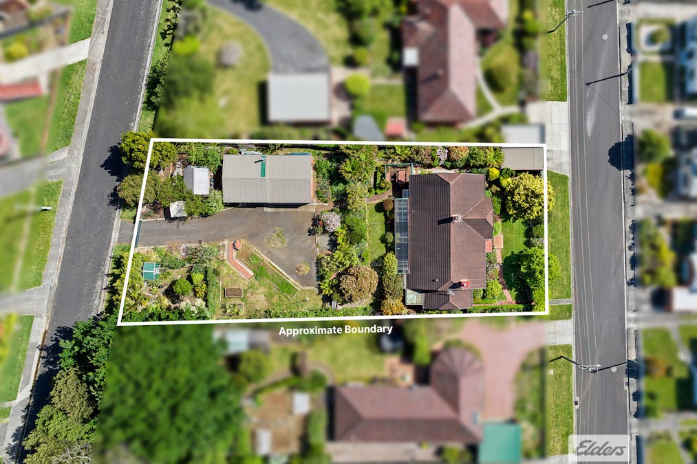 6 Cunningham Street, South Burnie, TAS, 7320 - Image 2