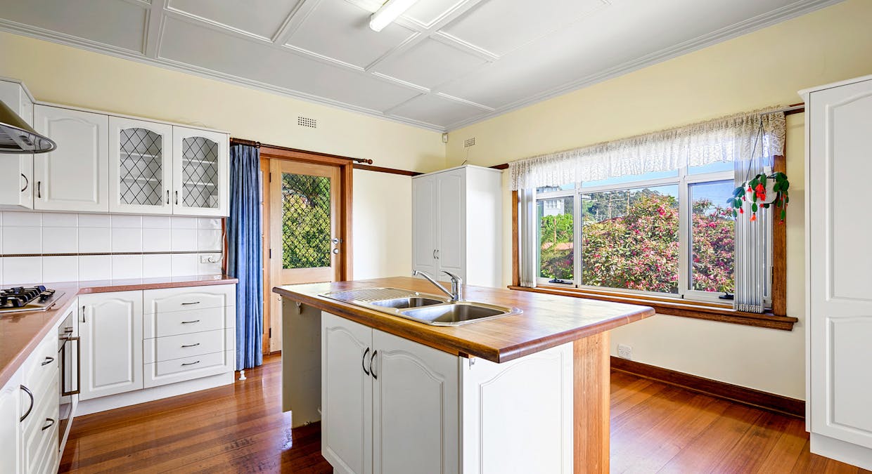 6 Cunningham Street, South Burnie, TAS, 7320 - Image 7