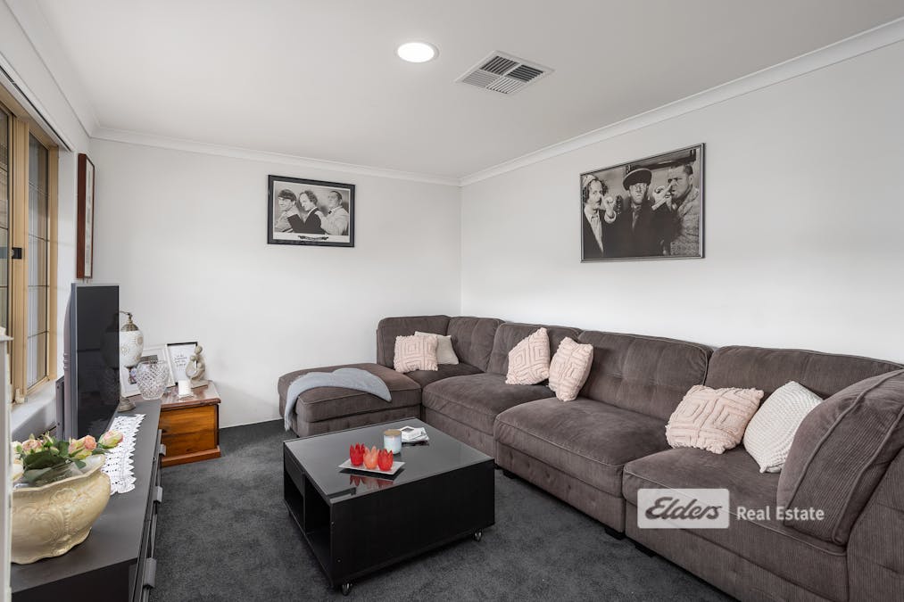 9 Waxflower Place, Eaton, WA, 6232 - Image 2