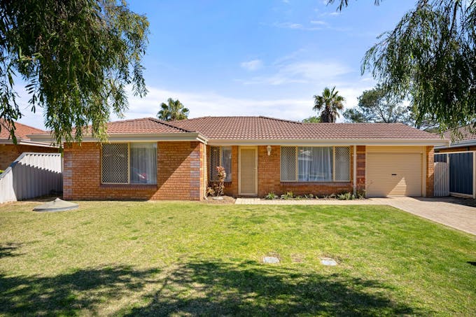 65A Woodbridge Drive, Cooloongup, WA, 6168 - Image 1
