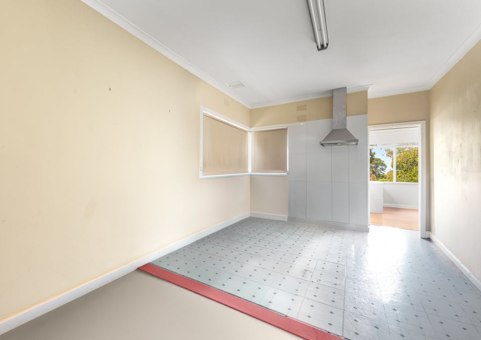 15 Renfrey Place, Mount Gambier, SA, 5290 - Image 6