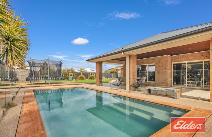 6 Hakea Court, Moama, NSW, 2731 - Image 1