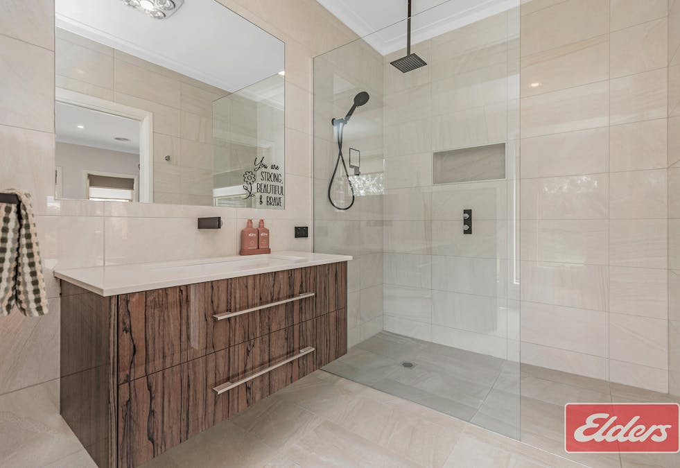 6 Hakea Court, Moama, NSW, 2731 - Image 14