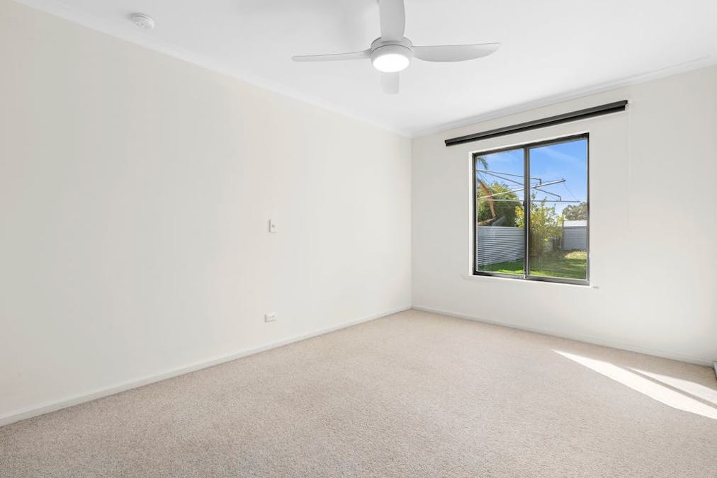 11 Bruce Road, Barmera, SA, 5345 - Image 8