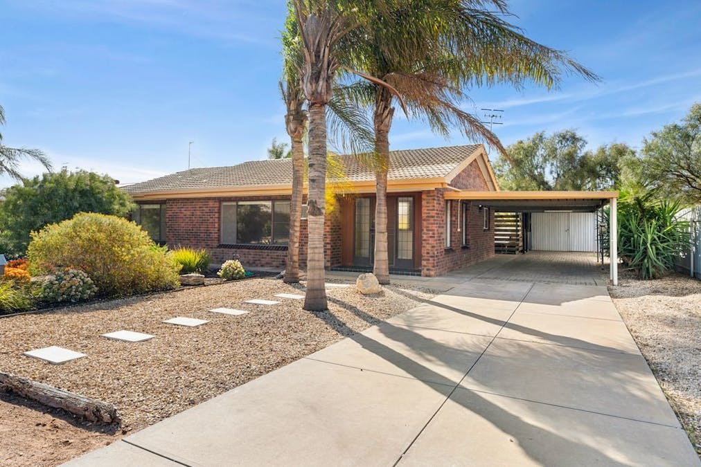 11 Bruce Road, Barmera, SA, 5345 - Image 1