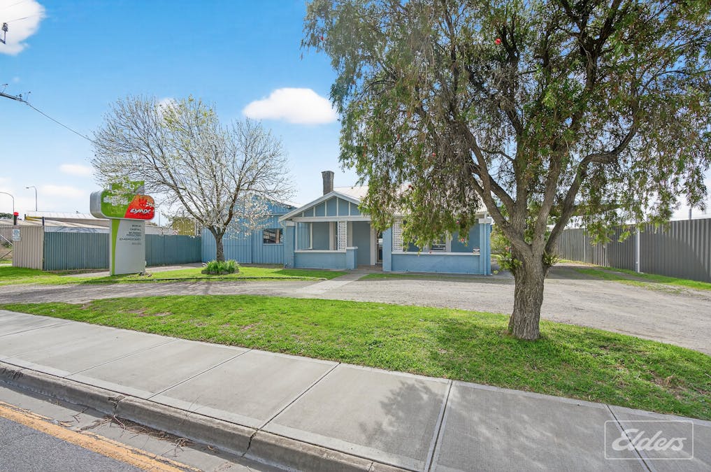 60 Maude Street, Victor Harbor, SA, 5211 - Image 2