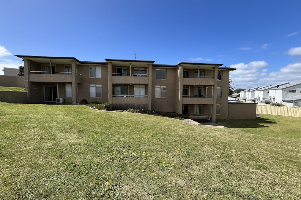 1/173 Ocean Drive, Bunbury, WA, 6230 - Image 9
