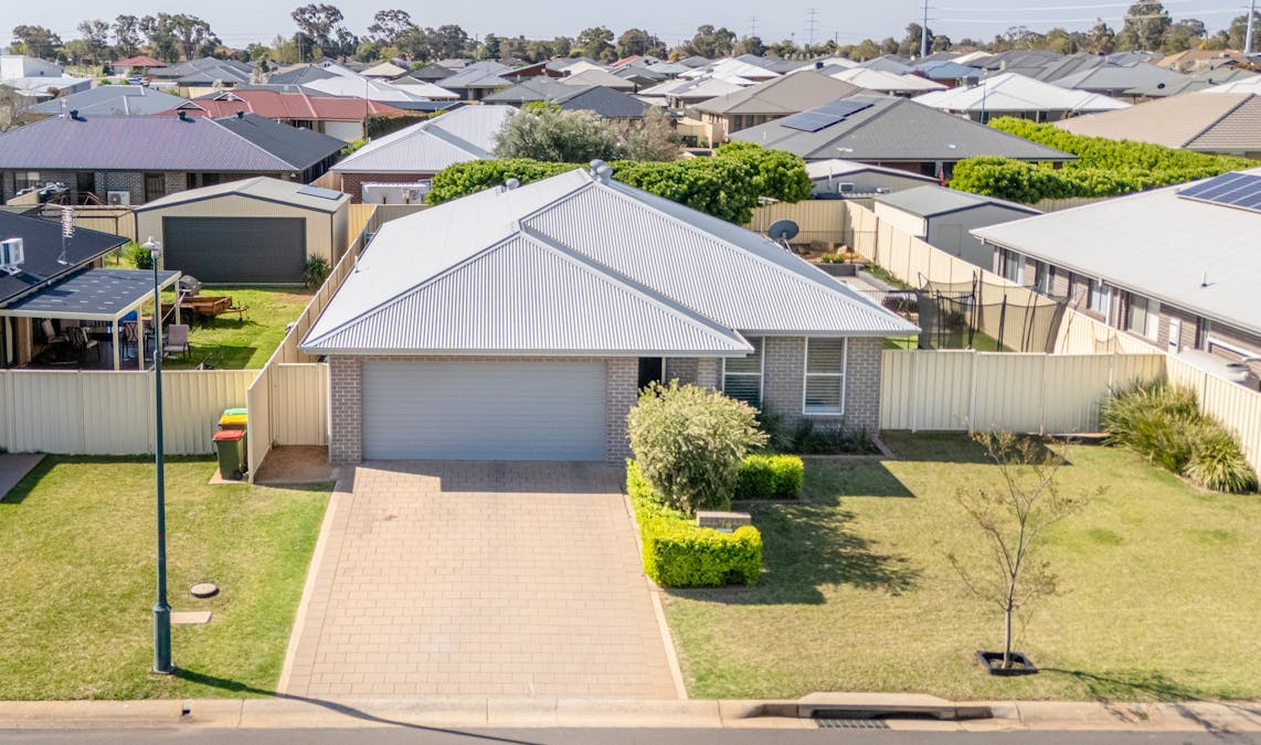56 Page Avenue, Dubbo, NSW, 2830 - Image 1
