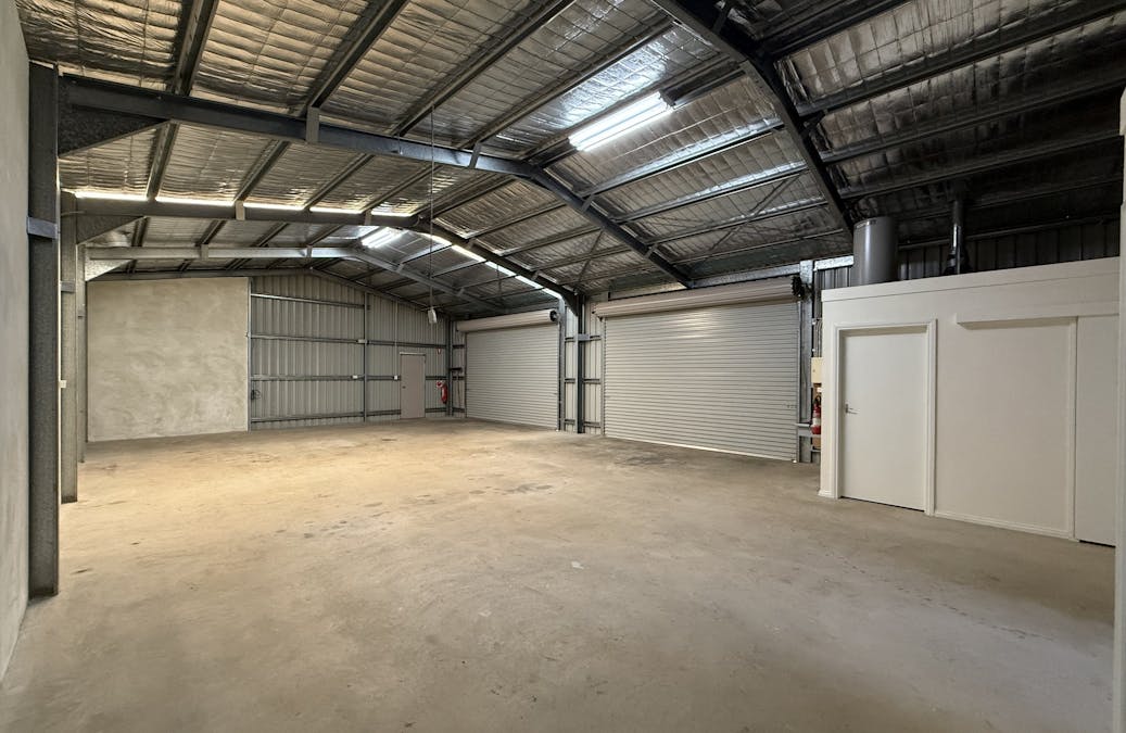 11 Abbott Street, Hamilton, VIC, 3300 - Image 5