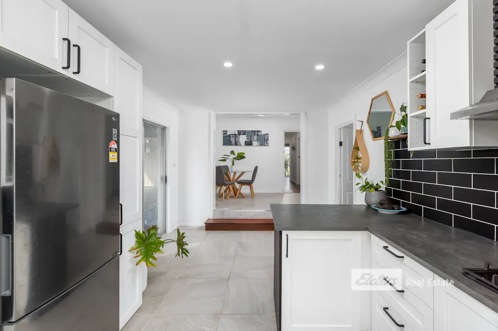 12 Scott Crescent, East Bunbury, WA, 6230 - Image 8