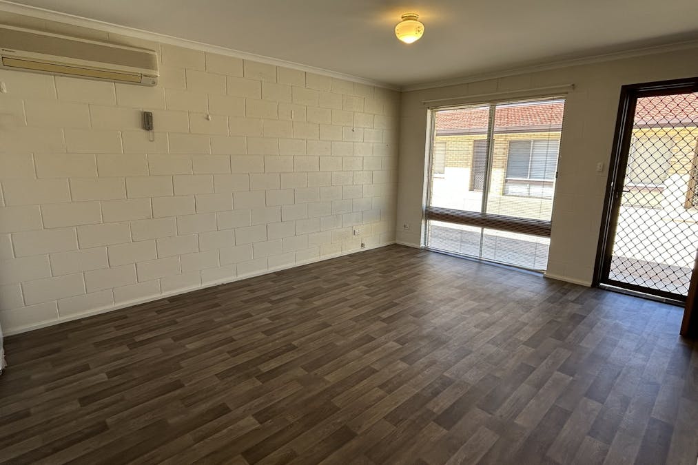 5/103 Sixteenth Street, Renmark, SA, 5341 - Image 2