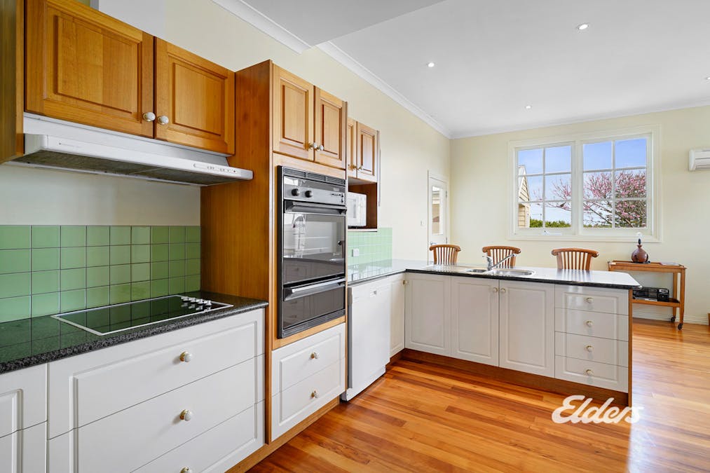 24 Pearse Street, Stanley, TAS, 7331 - Image 14