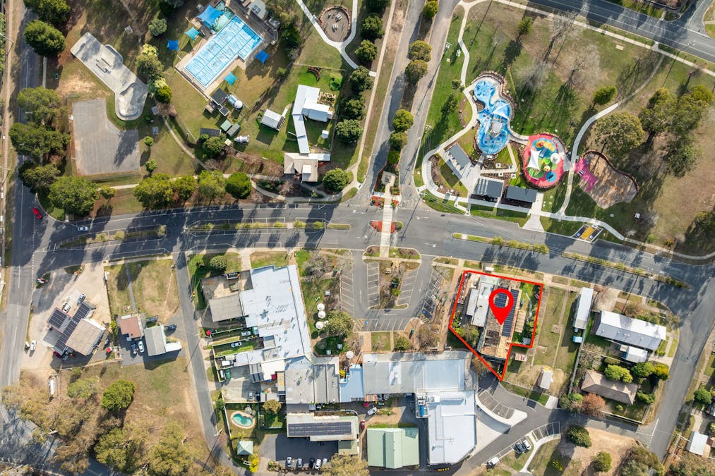 19 Main Street, Eildon, VIC, 3713 - Image 1