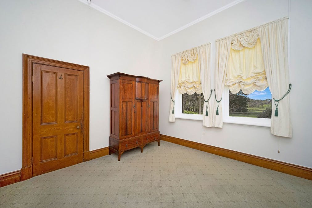 196 Hamilton-Chatsworth Road, Hamilton, VIC, 3300 - Image 16