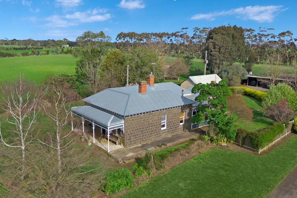 196 Hamilton-Chatsworth Road, Hamilton, VIC, 3300 - Image 1